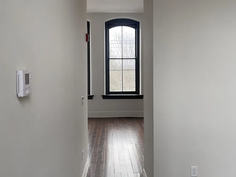 516 Berry St #201 — Photo 12