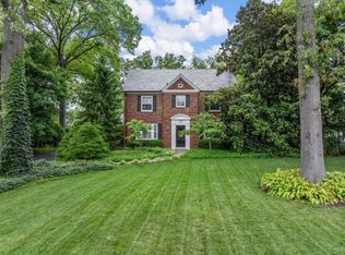 117 E Essex Ave, Saint Louis, MO 63122