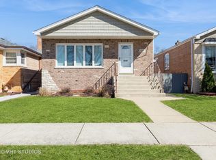 11217 S Albany Ave, Chicago, IL 60655