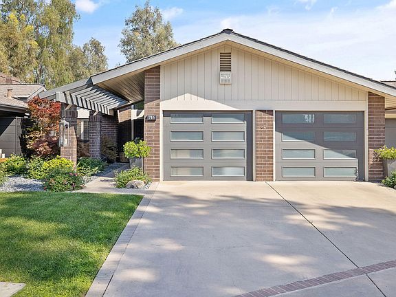 2nd image of 716 N Silvervale Drive