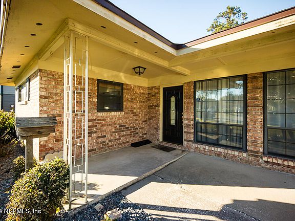 5th image of 8703 ANDALOMA Street