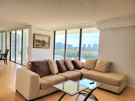 3rd image of 19707 Turnberry Way APT 14D