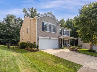 3106 Bamburgh Ct, Charlotte, NC 28214