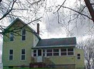 1316 N Barclay St, Waterloo, IA 50703