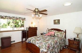3rd image of 7122 59th Dr NE