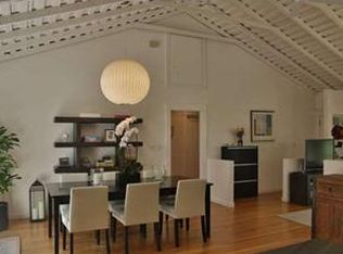 9008 Vista Grande St, West Hollywood, CA 90069