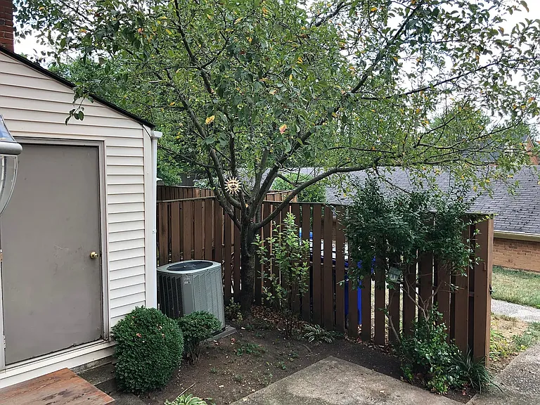 1304 Gray Hawk Rd — Photo 28