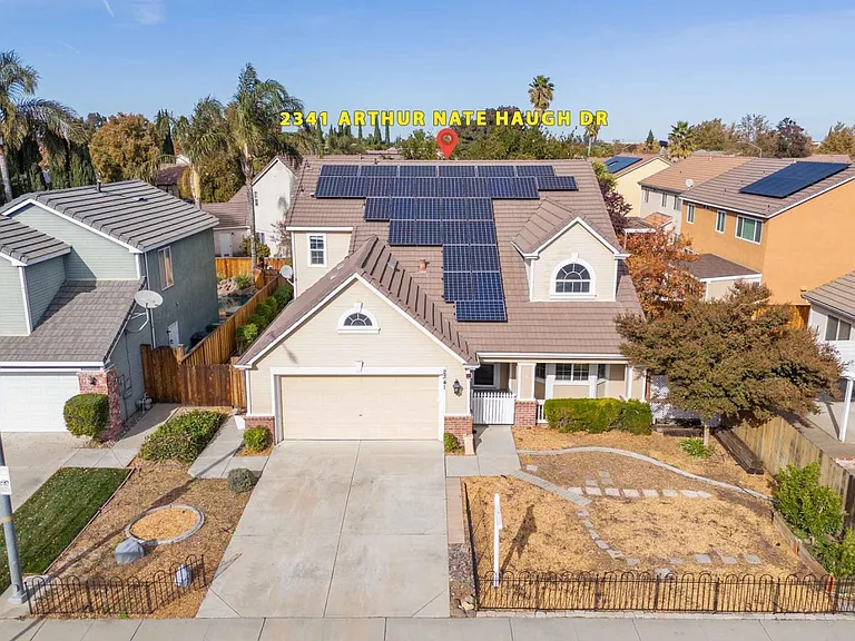 2341 Arthur Nate Haugh Dr — Photo 45
