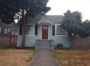 3220 44th Ave SW, Seattle, WA 98116