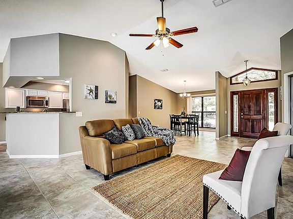 5th image of 9828 Ashley Dr