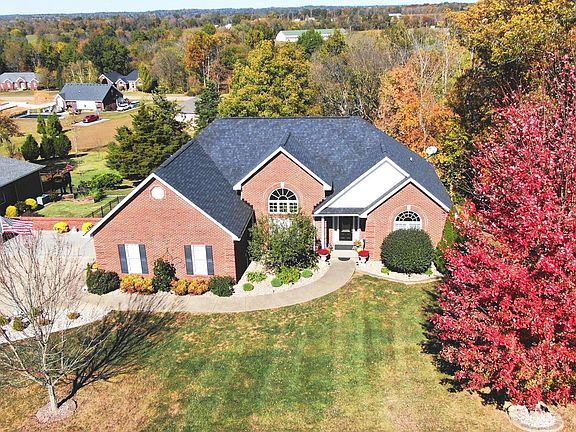 3rd image of 252 Early Wyne Dr