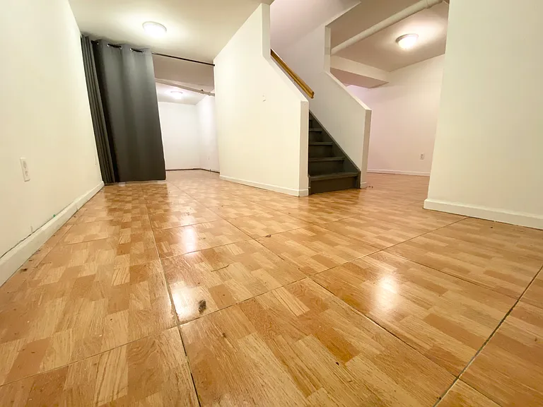 221 E 28th St #2F — Photo 12