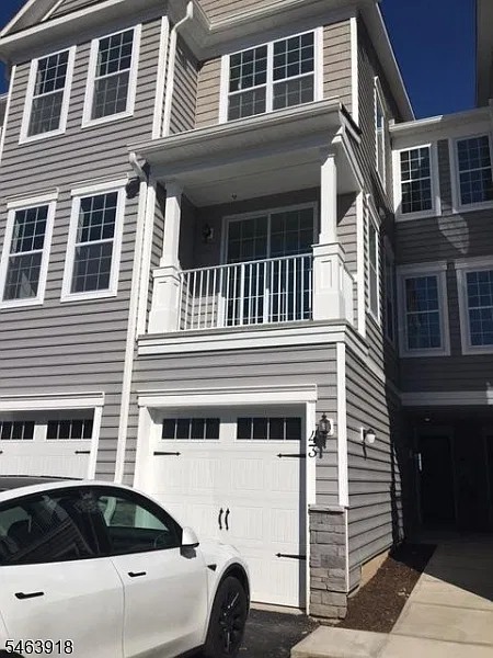 43 Aspen Dr