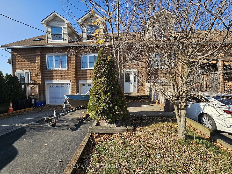 2nd image of 14 Erie St