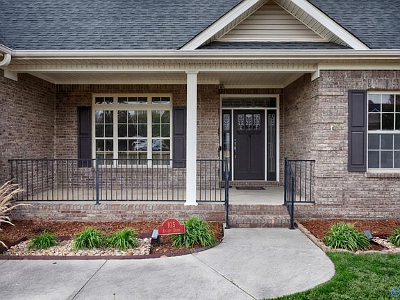 3rd image of 105 Kelsey Dr