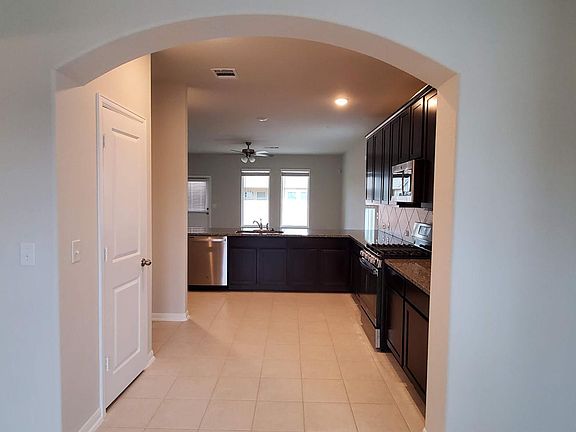 5th image of 6128 Gimignano Pl