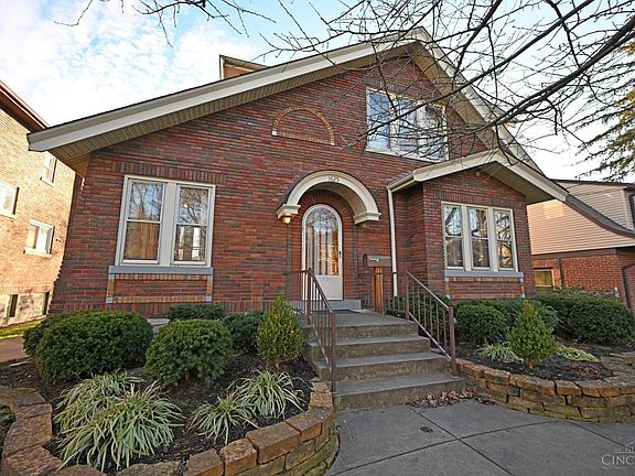 4th image of 1625 Robinson Cir