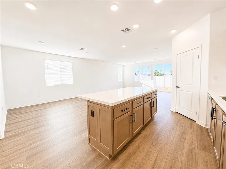 5258 Verbena Cir — Photo 13
