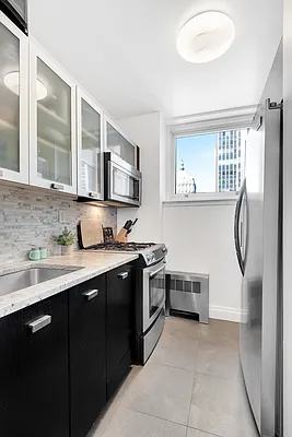 Rented by Corcoran | media 7