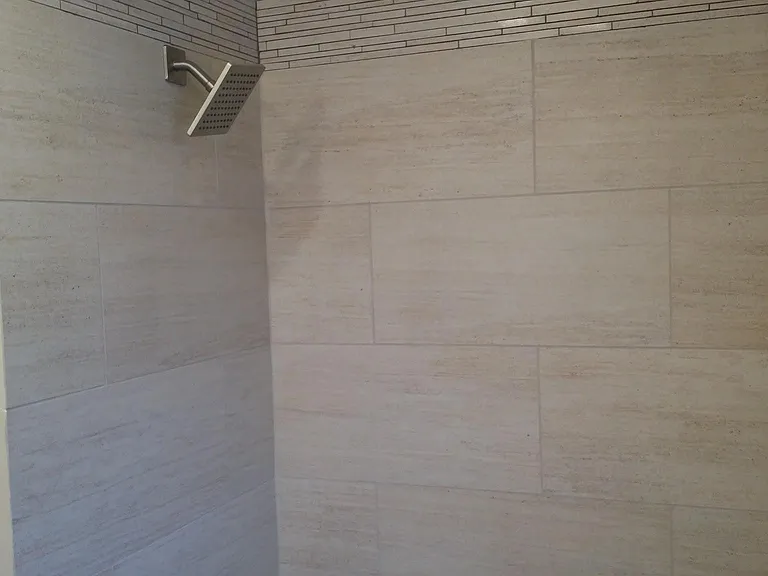 635 Parkwood Ave — Photo 10