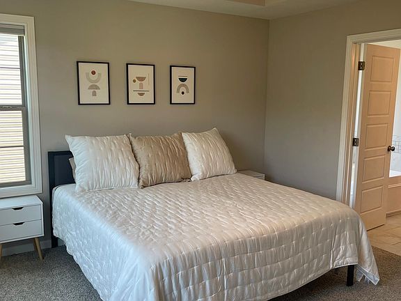 2nd image of 768 Jodine Ann Dr