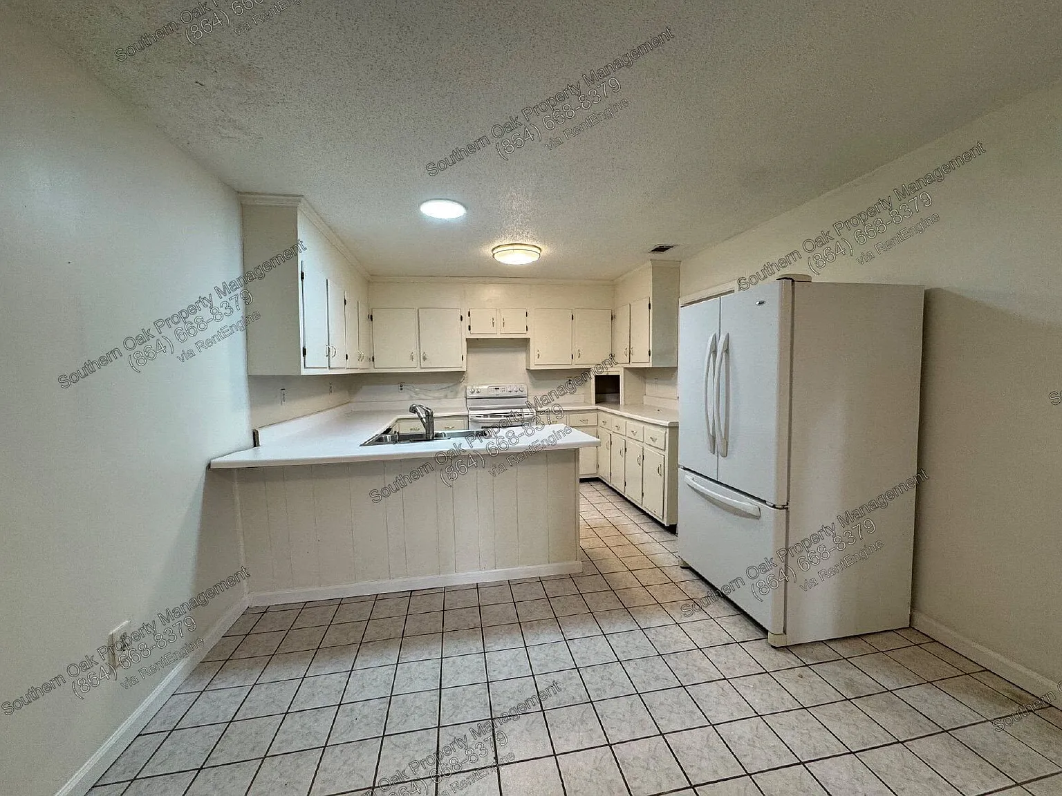 2 bed, 1.0 bath, $950 — Photo 2
