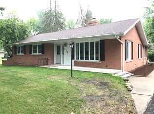 215 Julie Dr, Kankakee, IL 60901