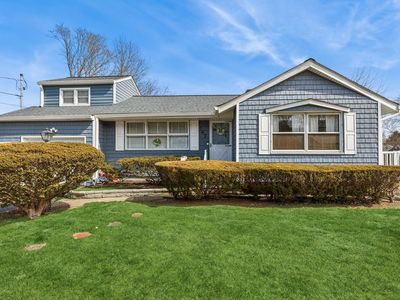 147 Hilltop Drive, Brentwood, NY, 11717