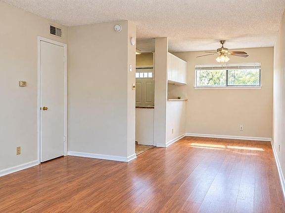 2nd image of 5001 Bull Creek Rd APT 102