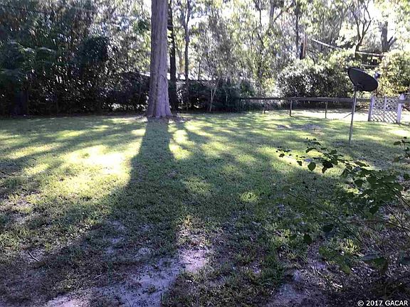2nd image of 917 NW 40th Dr