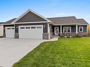 753 Johnson St, Pulaski, WI 54162