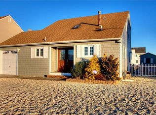 75 Windjammer Ct, Bayville, NJ 08721