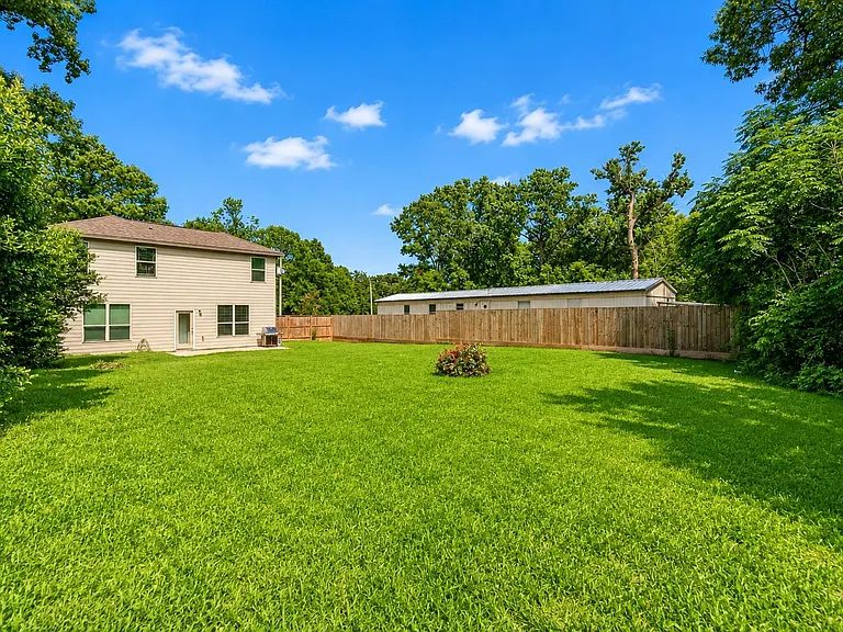 12789 Royal West Dr — Photo 30