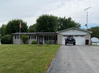 739 S Roger Rd, Connersville, IN 47331