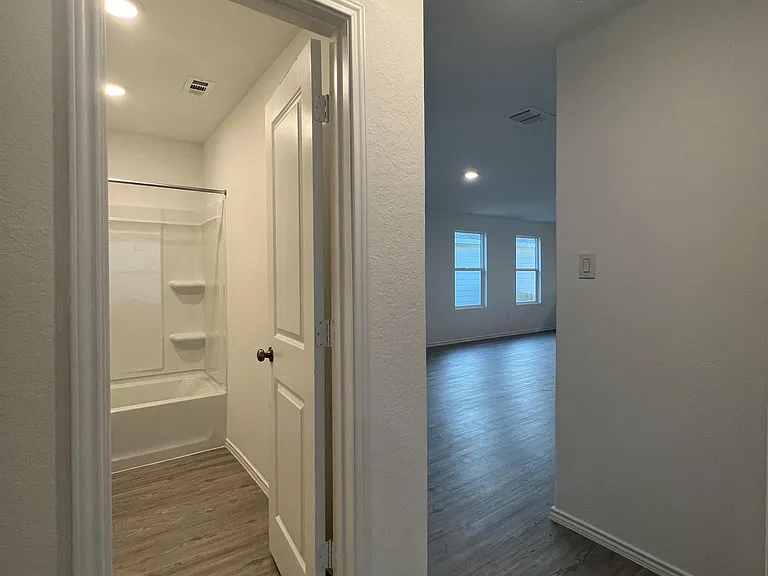 14823 Brandy Bnd — Photo 27