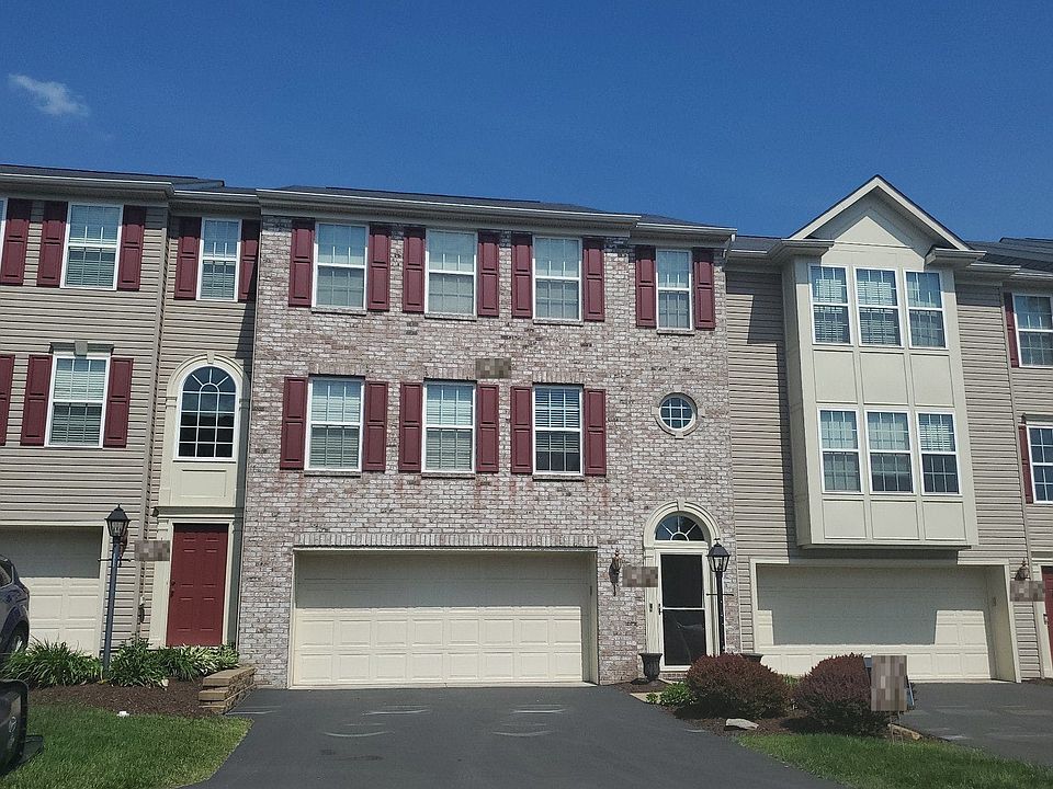 1st image of 141 Kensington Dr