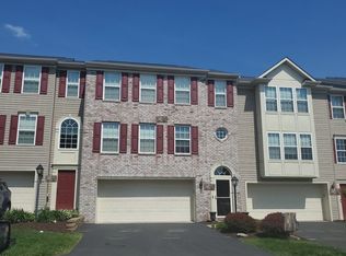 141 Kensington Dr, Pittsburgh, PA 15237