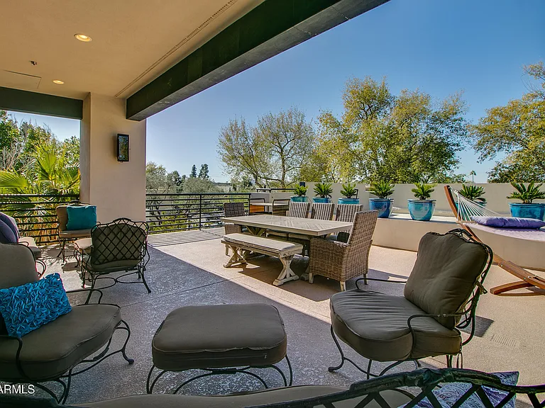 4201 N Marshall Way #2000 — Photo 39