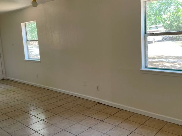 703 E 3rd St #703-A-203