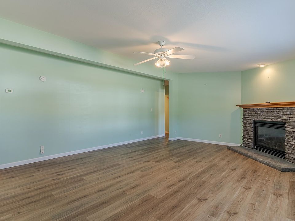 66 Constitution Way, Dover, NH 03820 | Zillow