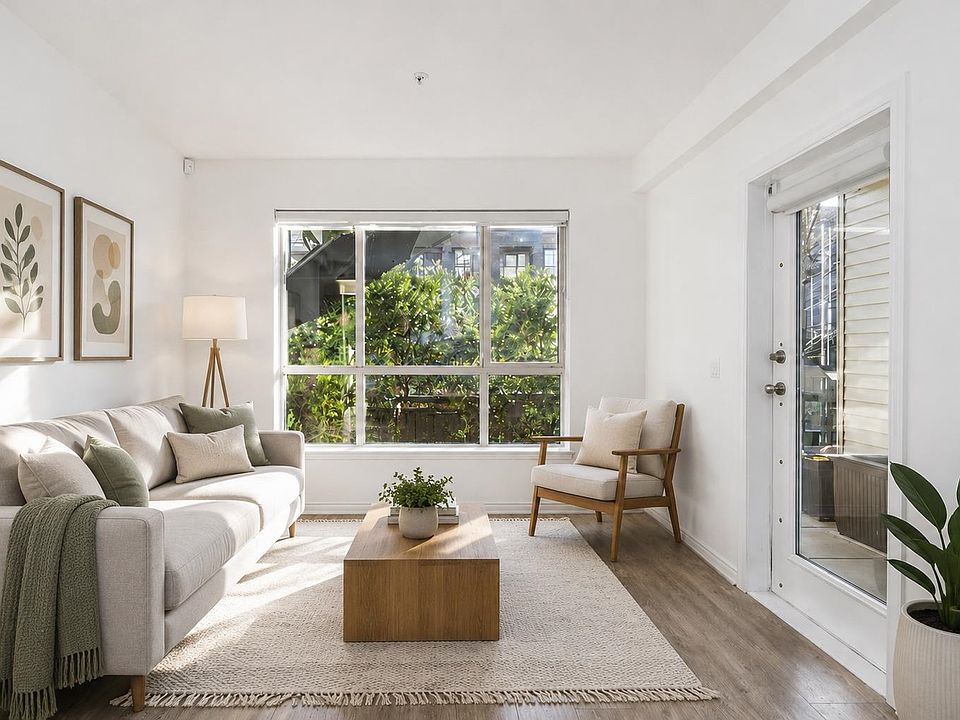 1st image of 2755 Maple St #104