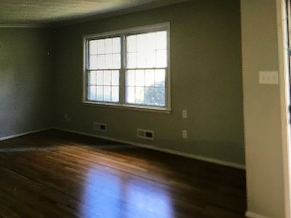4th image of 5517 Susquehanna Dr