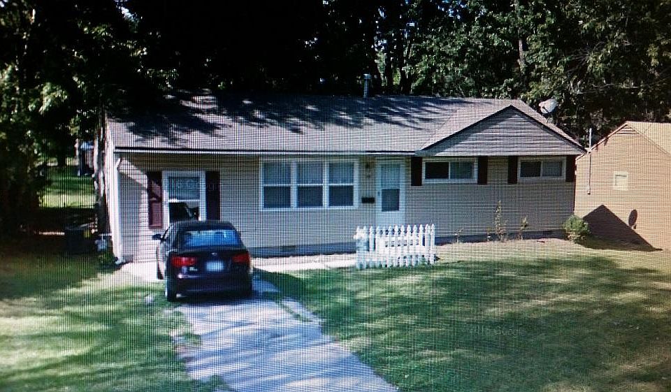 1st image of 7808 E 113th St