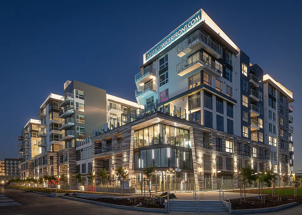 Portico Waterfront