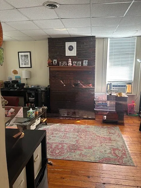 1 bed, $1,300 — Photo 1