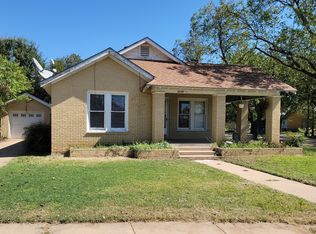 2424 Durham Ave, Brownwood, TX 76801