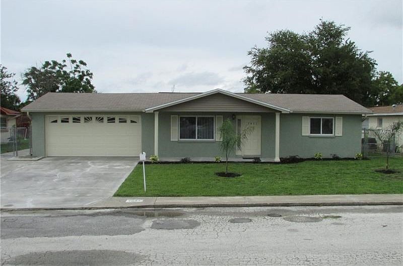 Awesome Curb Appeal !!!