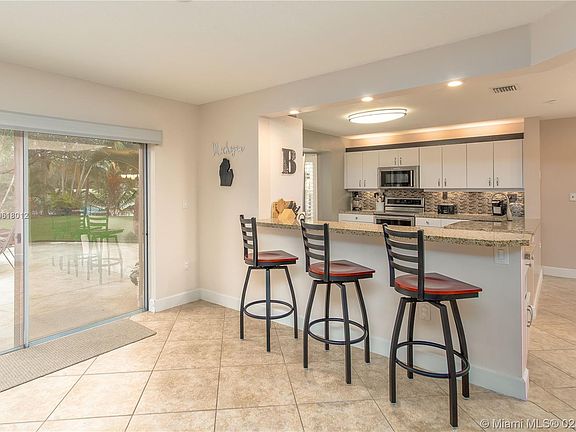 4th image of 12783 NW 11th Pl