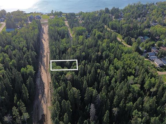 2nd image of 27 Black Spruce DRIVE