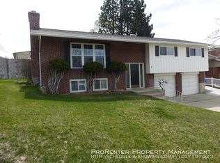 1094 E Beverly Way, Bountiful, UT 84010